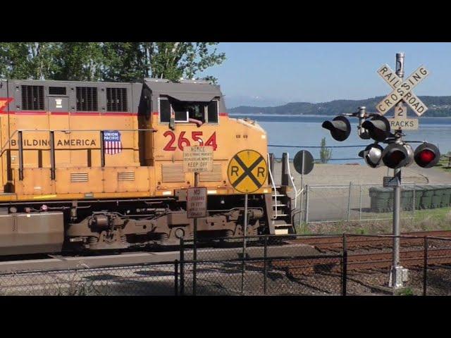 Pedestrian Railroad Crossing | Sunnyside Beach Access, Steilacoom, WA