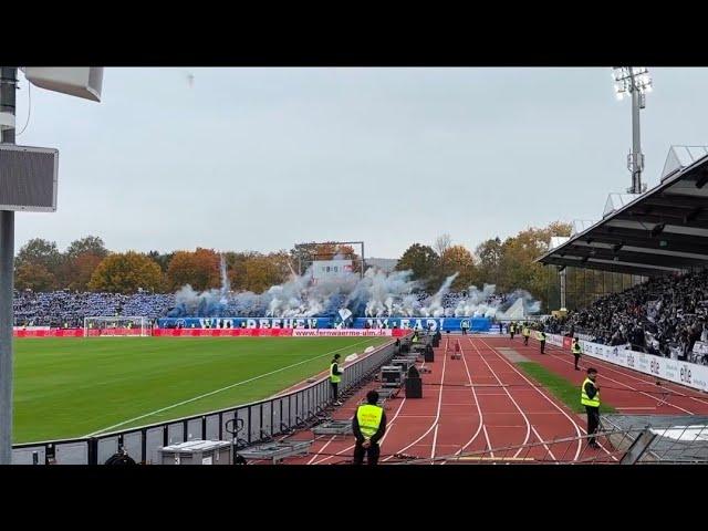 KSC Fans mit Choreo und Pyro im Donaustadion | 2.Bundesliga Ulm gegen Karlsruher SC 0:1 "20.10.24"