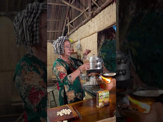 Món Ngon "Quốc Dân" Của Người Việt: Cơm Quê Với Mắm Chưng, Thịt Kho - Ăn Là Nhớ Cả Đời!-