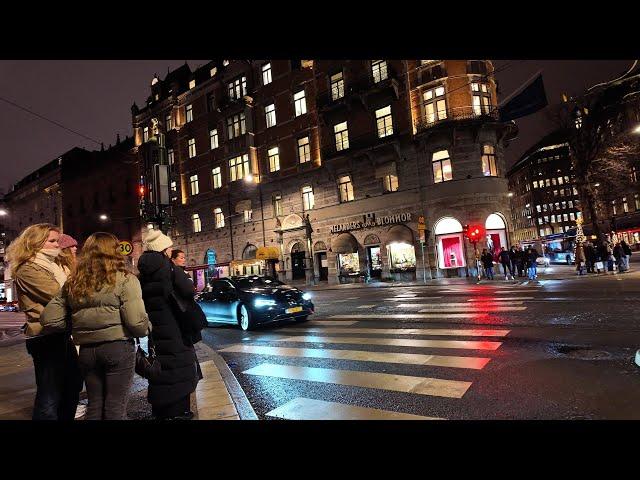 Stockholm, Sweden | Stockholm in Winter: A Scenic Stroll Through the City