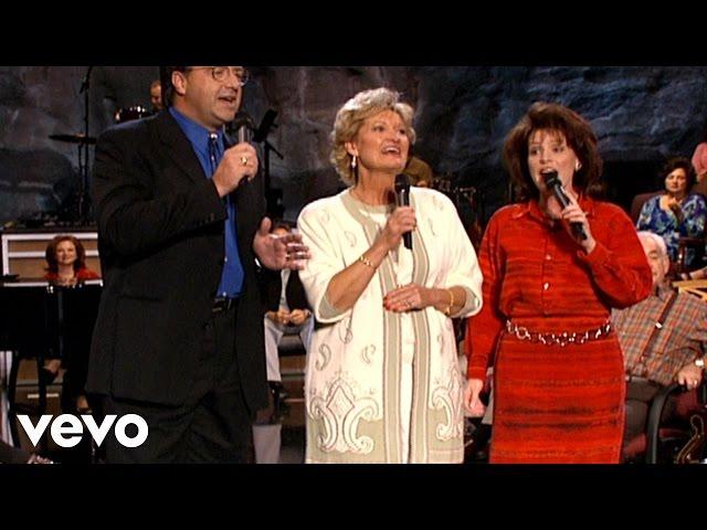 Stephen Hill, Ann Downing, Amy Lambert - Bigger Than Any Mountain [Live]