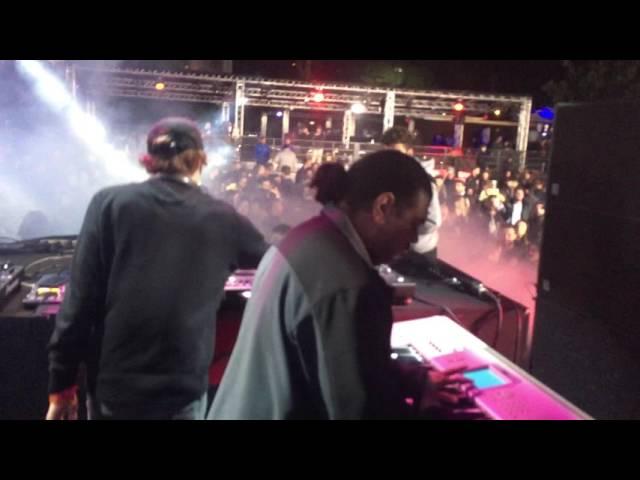 Kerri Chandler playing keyboard (Gregorio Soave)