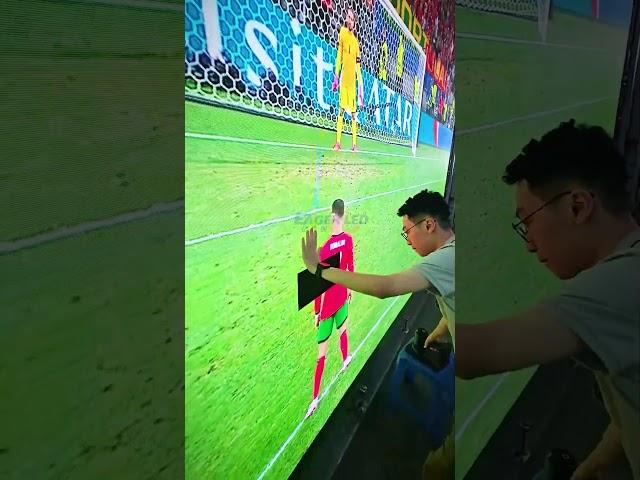 Do you know that he is the star? #ledscreen #ledvideowall #football #eagerled#ronaldo #cr7