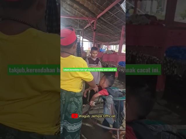 Mulianya Tgk keumala dalam memuliakan anak cacat ini. #shortvideo #shorts #short #viral #santri