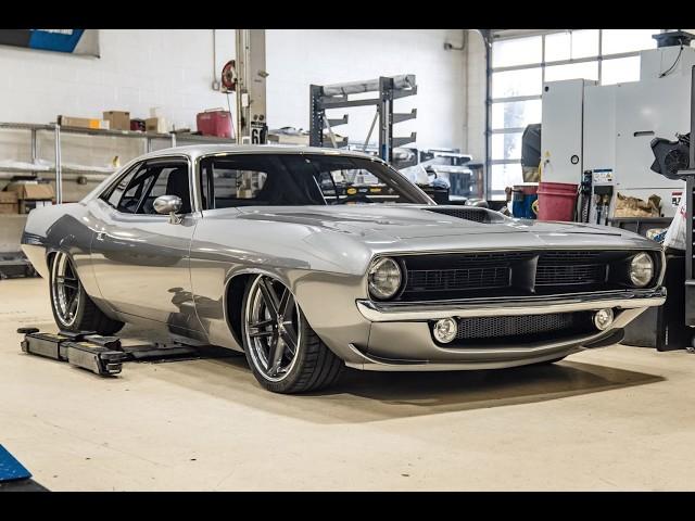 illin' Like a Villain once DR. ROADSTER SHOP cured Joe Rogan's SICK 2.0 Restomod 1970 Cuda!!