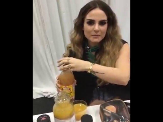 JoJo poking fun with Bragg's Apple Cider Vinegar