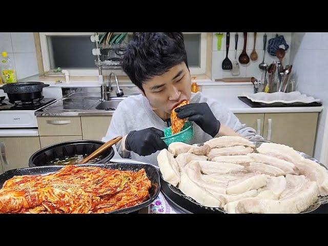 꽃돼지 통수육보쌈 배추김치 냉모밀 고기도둑 한식먹방[korean food]mukbang Eating show 吃播