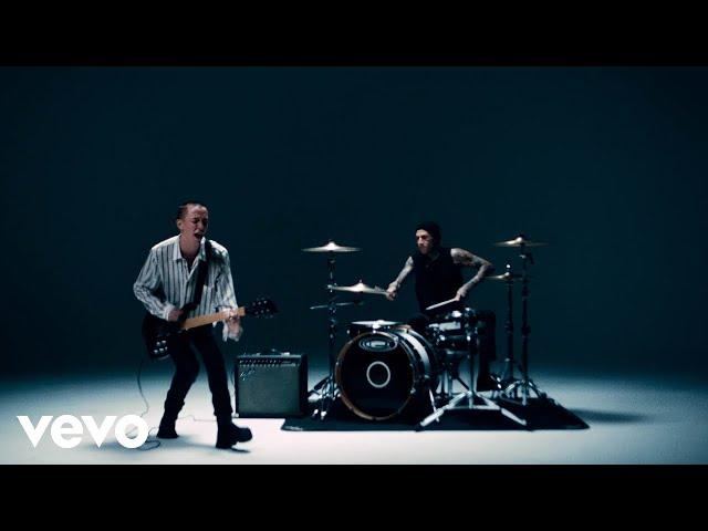 Jack Kays, Travis Barker - SIDEWAYS (Official Video)