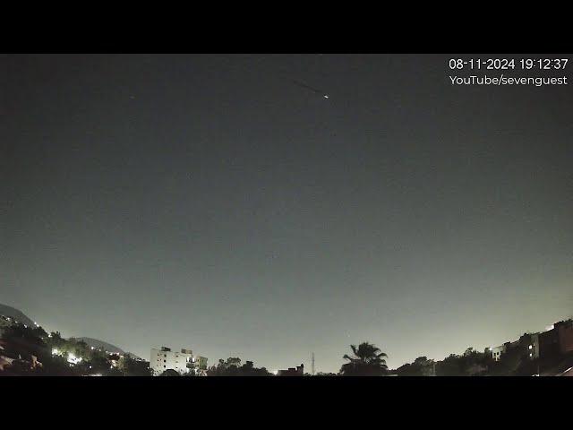 Timelapse Mexico City CDMX - Meteorito o Bólido (vel. real y a 1/5) 8-NOV-24 19:12 hrs. ORIENTE