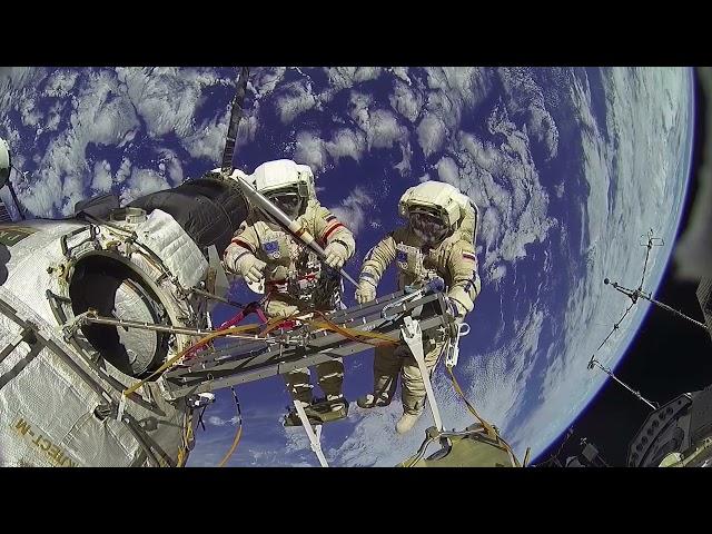 Astronauts Install Cameras outside the ISS ‍️