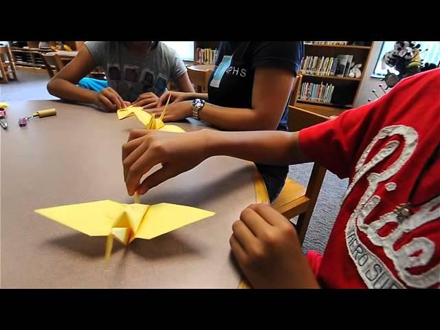 Origami helps tsunami victims in Japan