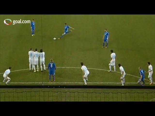 Slovenia vs Iceland - stunning free kick from Gylfi Sigurdsson - 1-1