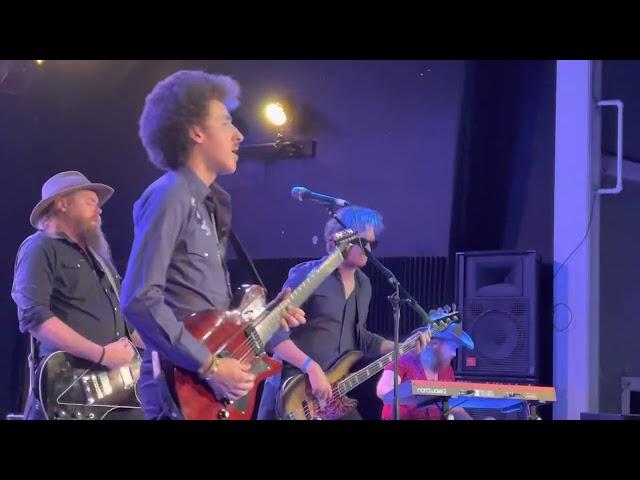 Robert Jon and the Wreck “Oh Miss Carolina “ 3-23-23 Raleigh NC