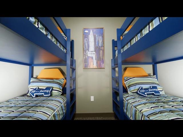 Family King Suite With Bunk Room