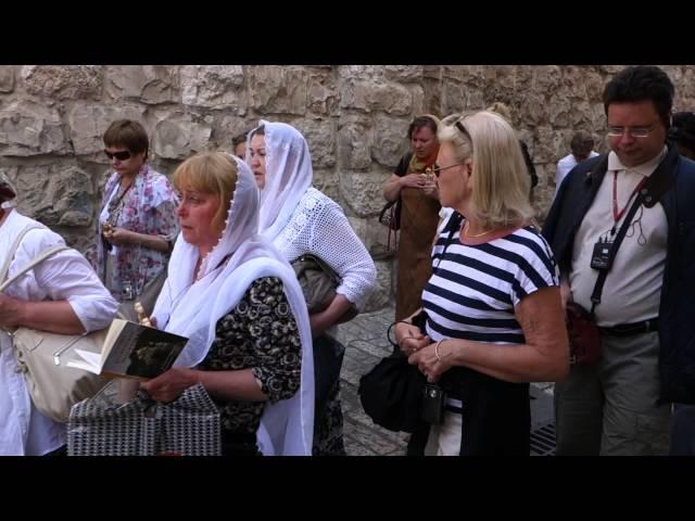 Pilgrims Walk in Jesus' Footsteps