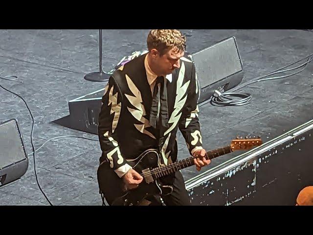 The Hives - intro + Bogus Operandi (live at Ancienne Belgique - Brussels) 27/09/2023