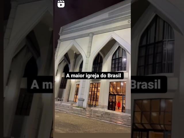 uma das maiores igrejas do Brasil portão Curitiba ccb