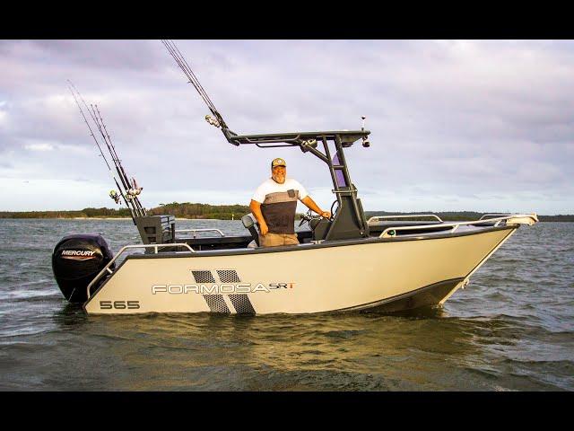 Formosa 565 Centre Console reviewed by Derek Rodway