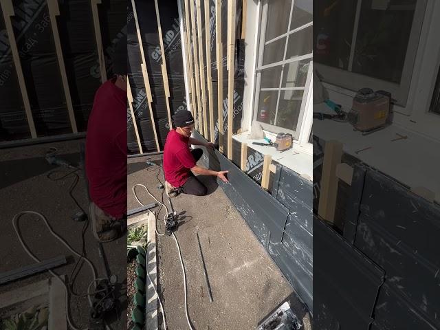 Монтаж пвх сайдинга #diy #каркасник #construction