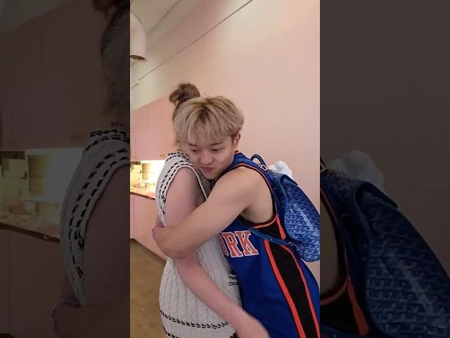 Jason Shows QTCinderella How To Dap 