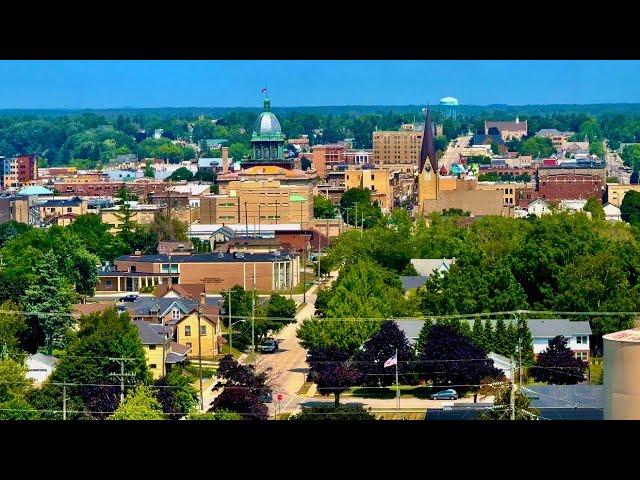 Beautiful Downtown Manitowoc, Wisconsin