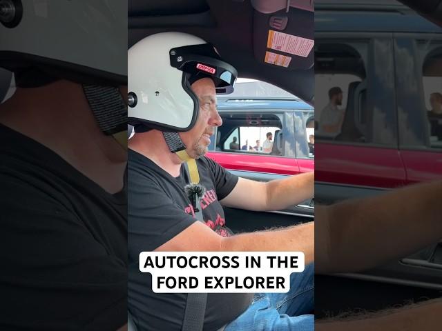 Doing autocross in the 2025 Ford Explorer ST