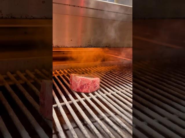 Get the sizzle and the sauce at Red Oak Steakhouse | Saracen Casino Resort