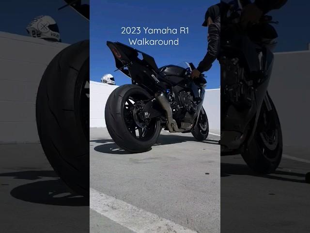 2023 Yamaha R1 Black #yamaha #R1 #YZFamily #shorts