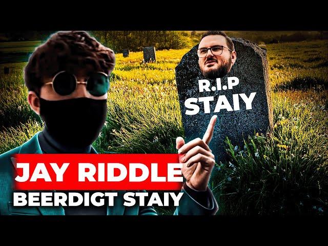 Jay Riddle beerdigt Staiy