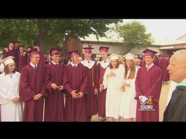 6 Sets Of Twins Graduate From Rockport High School