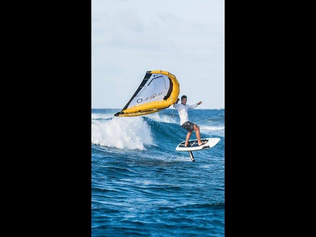 Day out in Los Roques with @vrinhamal and @isidroferreiraa catching waves! 