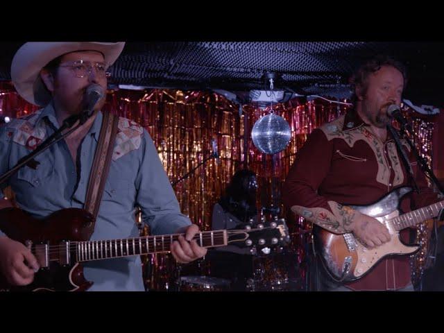 Matt Axton & Badmoon - Never Been to Spain (Hoyt Axton) (Live at Dee’s)