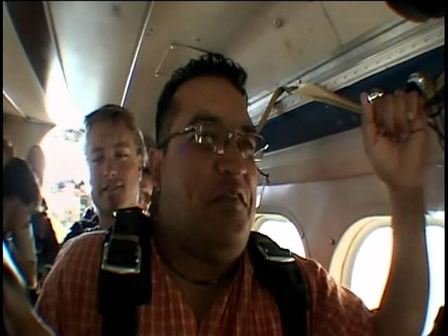 Roger Herrera Skydiving.VOB