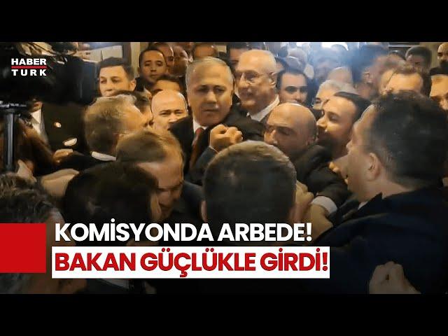 İçişleri Bakanlığı Bütçe Görüşmelerinde Kayyum Gerginliği! Bakan Yerlikaya Salonda Güçlükle Girdi