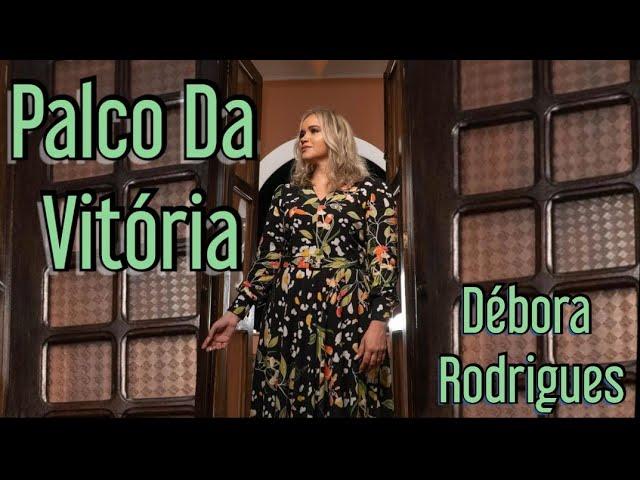 É DE ARREPIAR!ESSE HINO | PALCO DA VITORIA - Com legenda - Débora Rodrigues LANÇAMENTO GOSPEL 2021