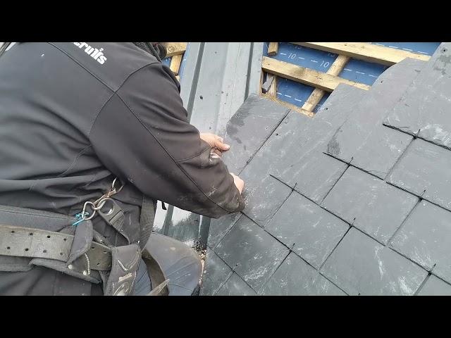 How to cut a slate for a valley. Using 100mm slate hooks