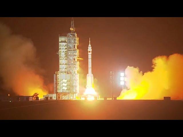 Blastoff! China's Shenzhou 19 crew launches to Tiangong space station