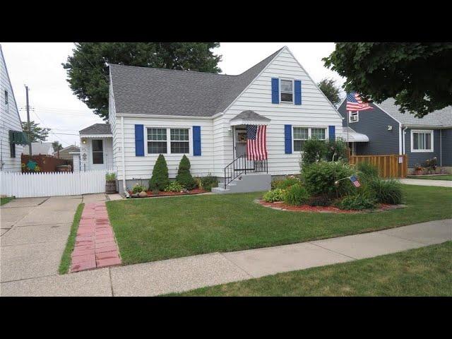 276 N Meadowbrook Cheektowaga, NY | MLS# B1136704 | MetroRoberts.com