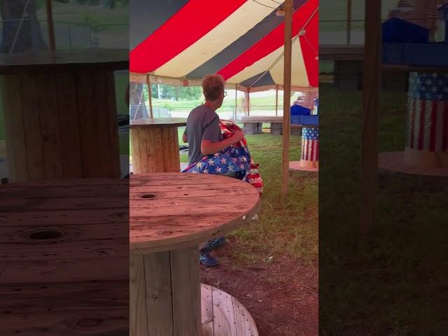 Inside the tent #fireworks #starlitesingers #shanny’splantshack