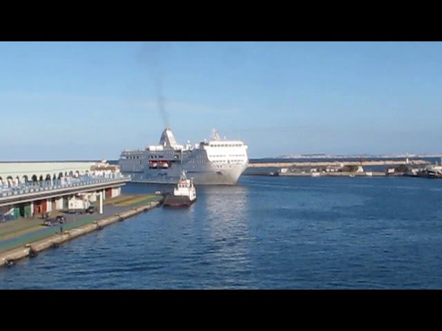 Arrivée #Algerie Ferry de Marseille  au Port d'#Alger Copyright Zinedine Zebar