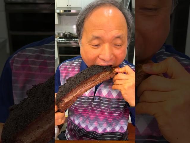 KOREAN PARENTS TRY TEXAS BBQ for the FIRST TIME       #texas #texasbbq #brisket #dinoribs