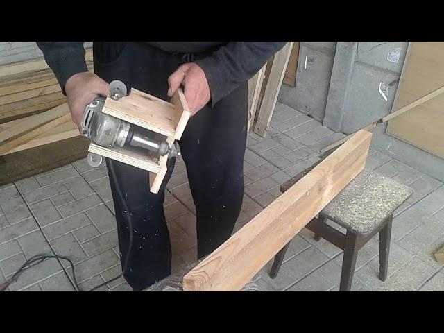 Ручной фрезер из болгарки за пять минут.