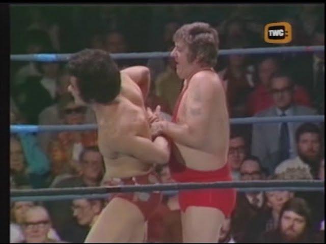 Bas (Romany) Riley vs Lenny Hurst World of Sport 1970's (- early 1980) Wrestling