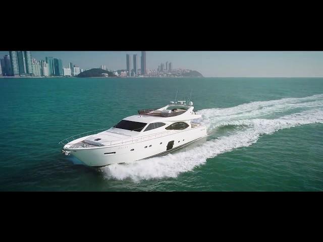 2008 Ferretti Yachts 78' Flybridge For Sale - "Daisy"