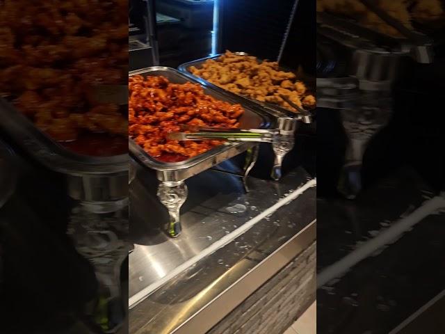 BBQ 부천 은하마을점 국내유일 BBQ 무한리필집 내부 치킨