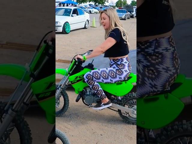 Me telling Wyatt the Riot it's a slow race! #kx65 #stacyc #motomom #momlife #drift Watch our video!!