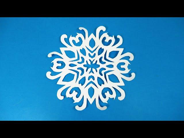 How to Make Paper Snowflakes  DIY New Year's Crafts