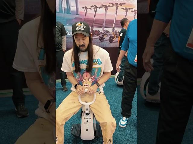 Fascinating moments at the CES part 1. #CES #INMOTION #electricscooter #electricunicycle #euc