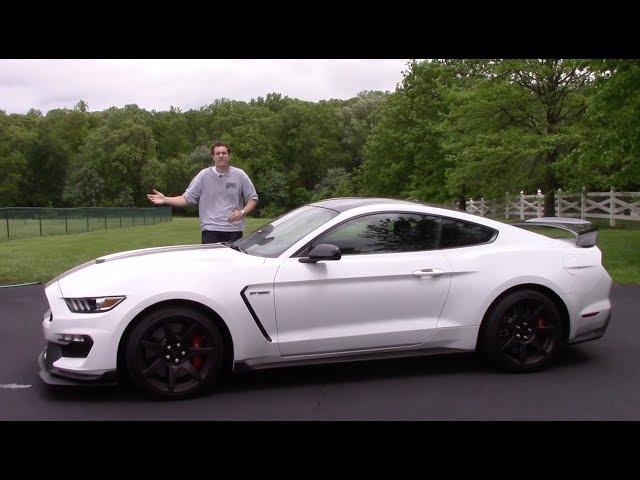 The Shelby GT350R Is the Ultimate Ford Mustang