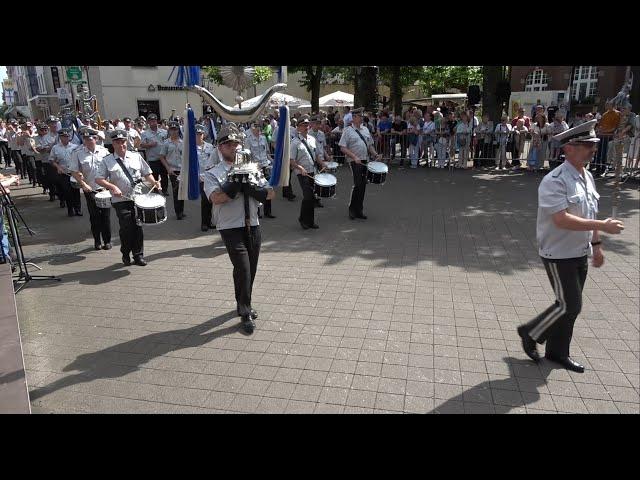 Schützenfest  in Dormagen Juni 2024. Der Nachmittagsumzug Teil Eins von Zwei